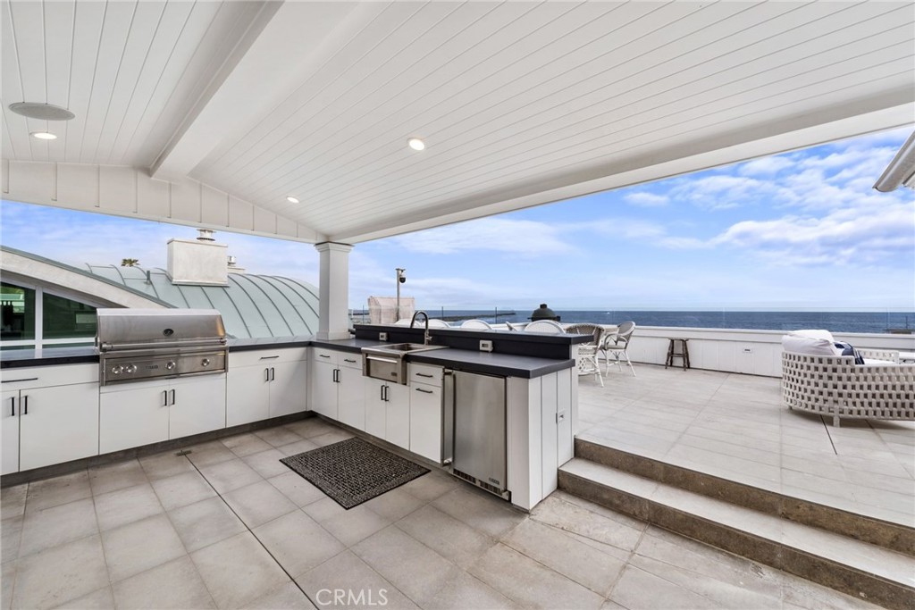 2148 E Oceanfront Property Photo 52