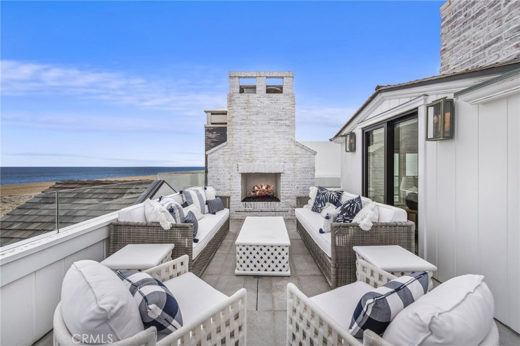 2148 E Oceanfront Property Photo 54
