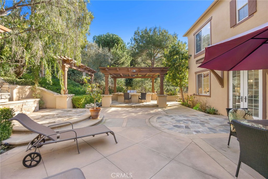 42 Lemans Property Photo 17