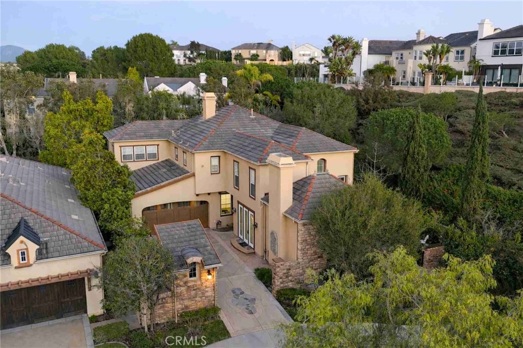 42 Lemans Property Photo 26