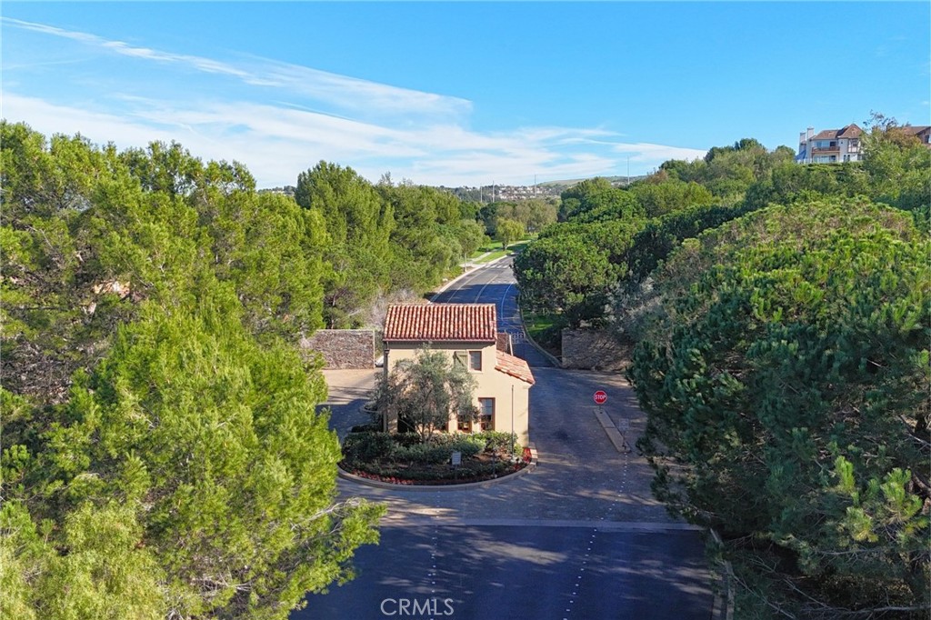 42 Lemans Property Photo 28