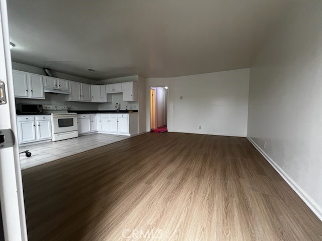 741 W 18th Property Photo 34