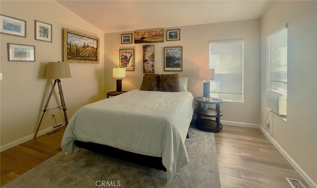 319 Concord Property Photo 15