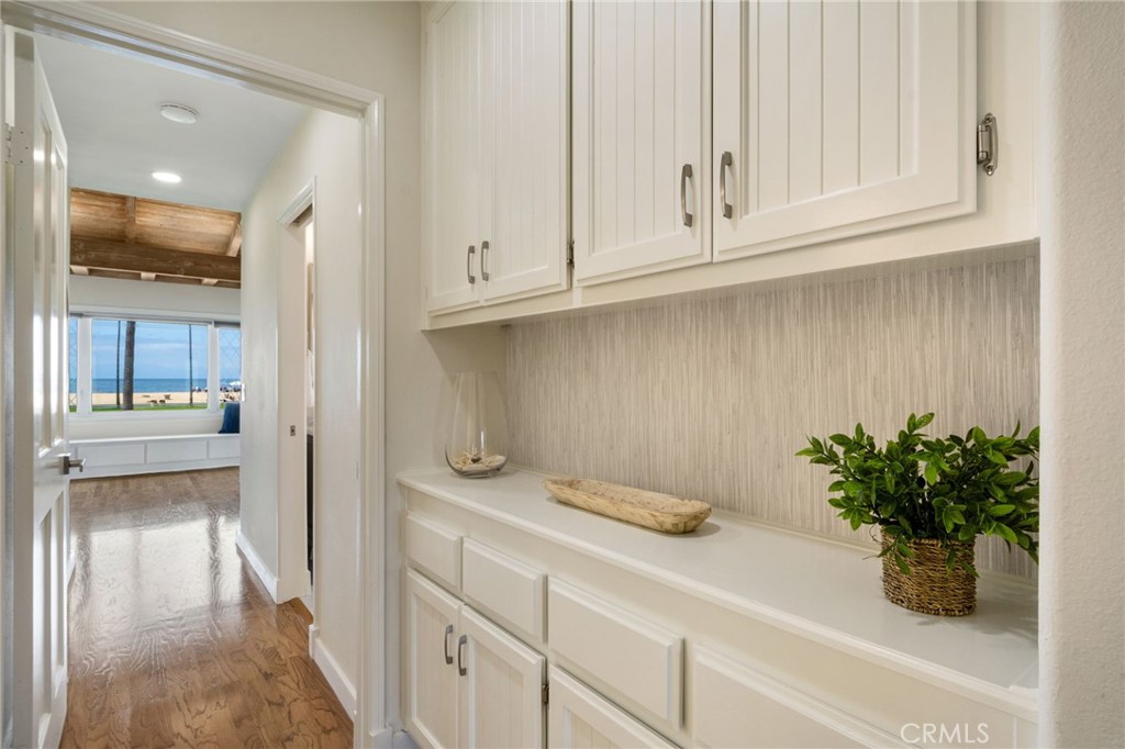 920 E Oceanfront Property Photo 23