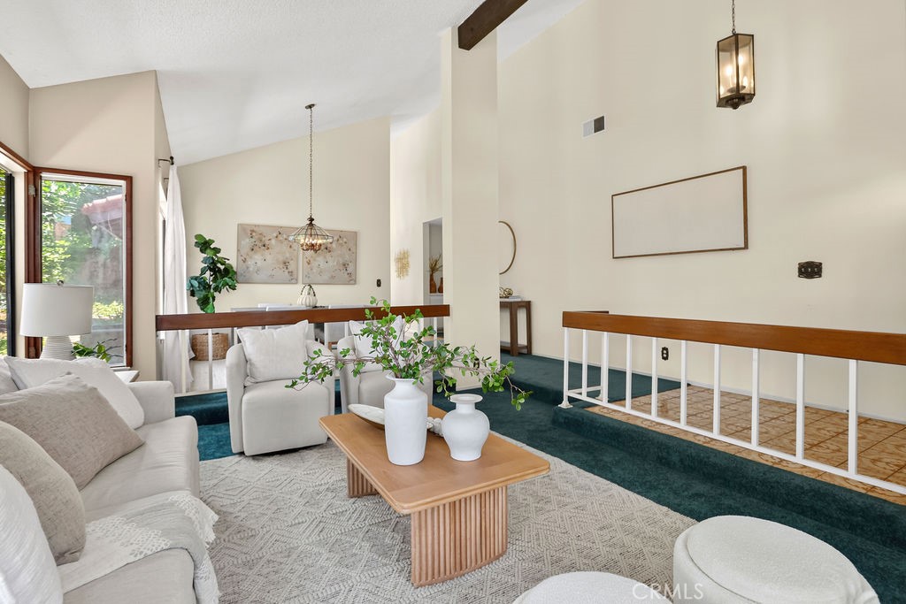 21 Glorieta W Property Photo 6