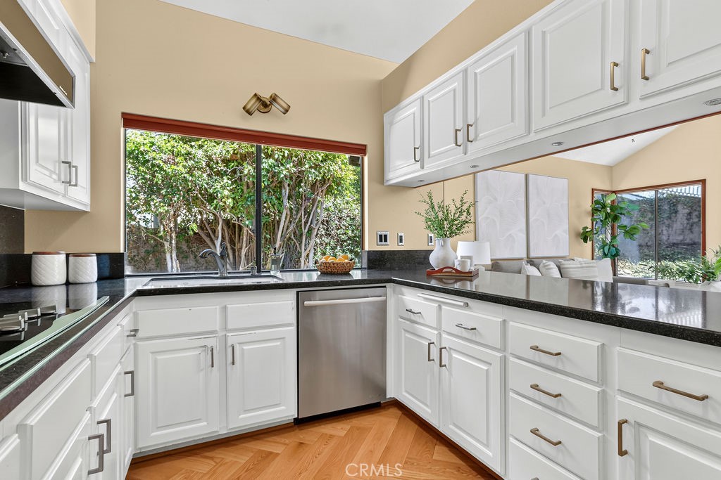 21 Glorieta W Property Photo 11