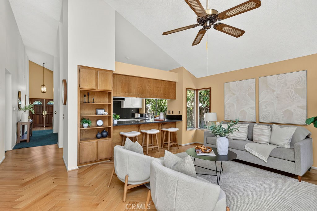 21 Glorieta W Property Photo 16