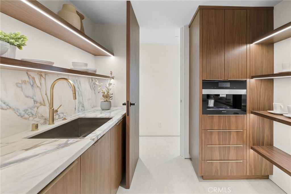 503 J Property Photo 15
