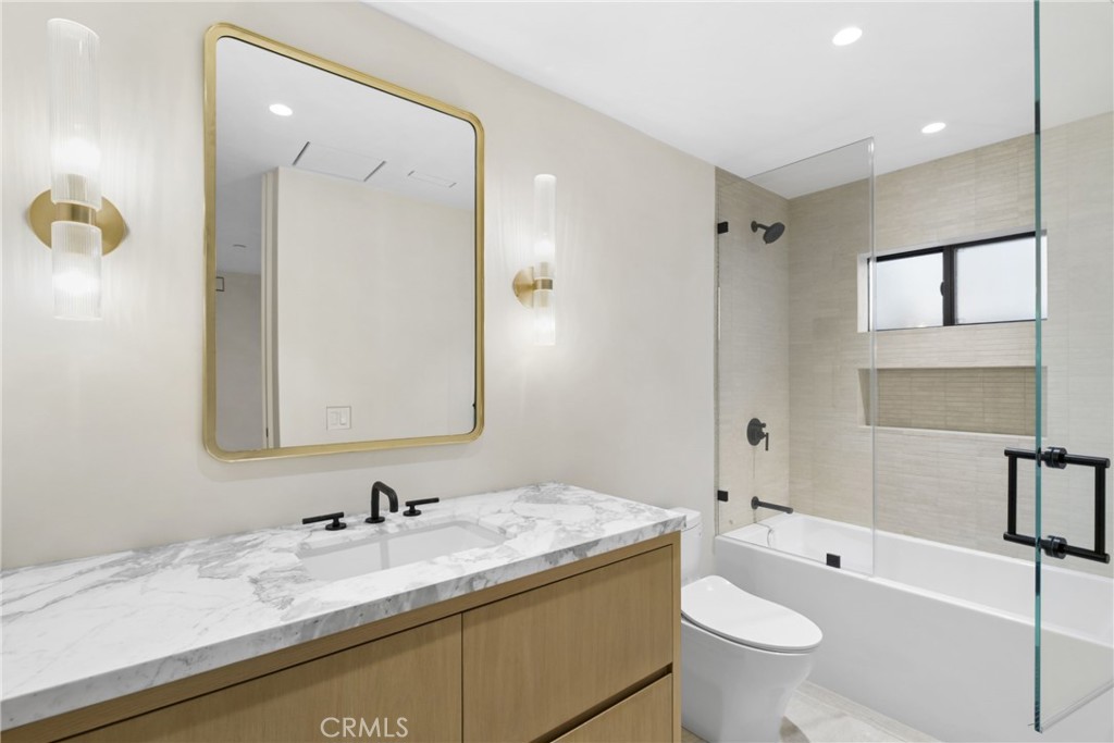 503 J Property Photo 38