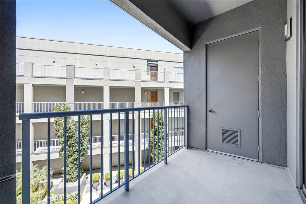 21 Gramercy 309 Property Photo 11