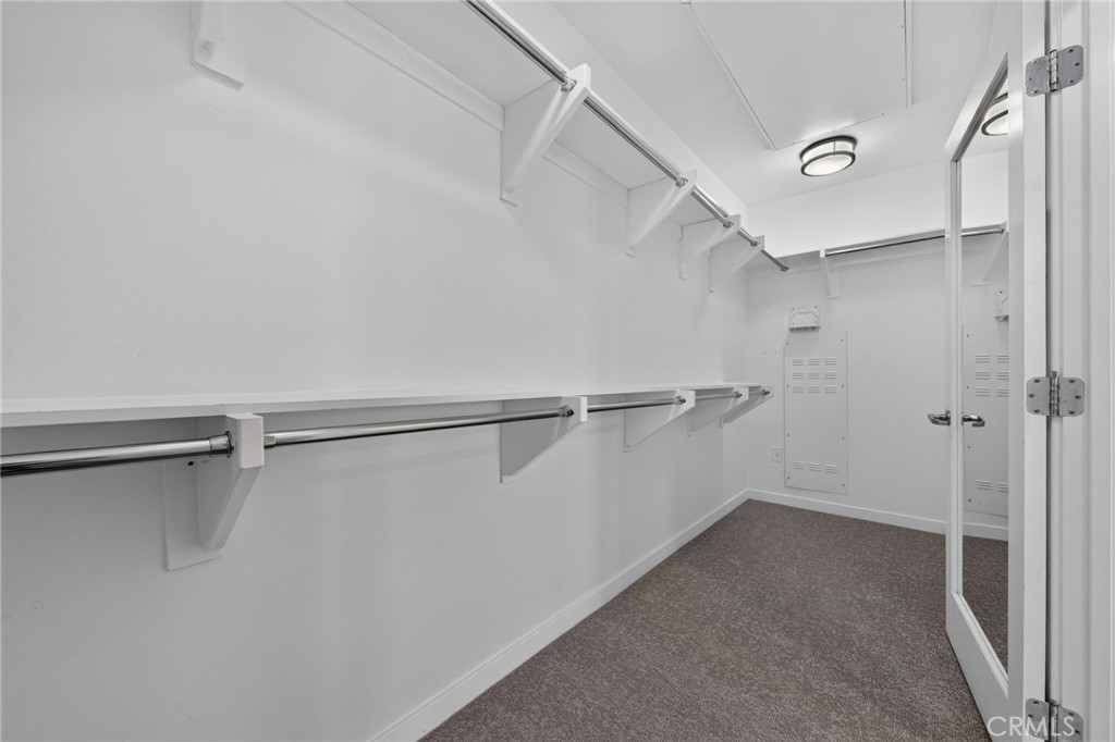 21 Gramercy 309 Property Photo 19