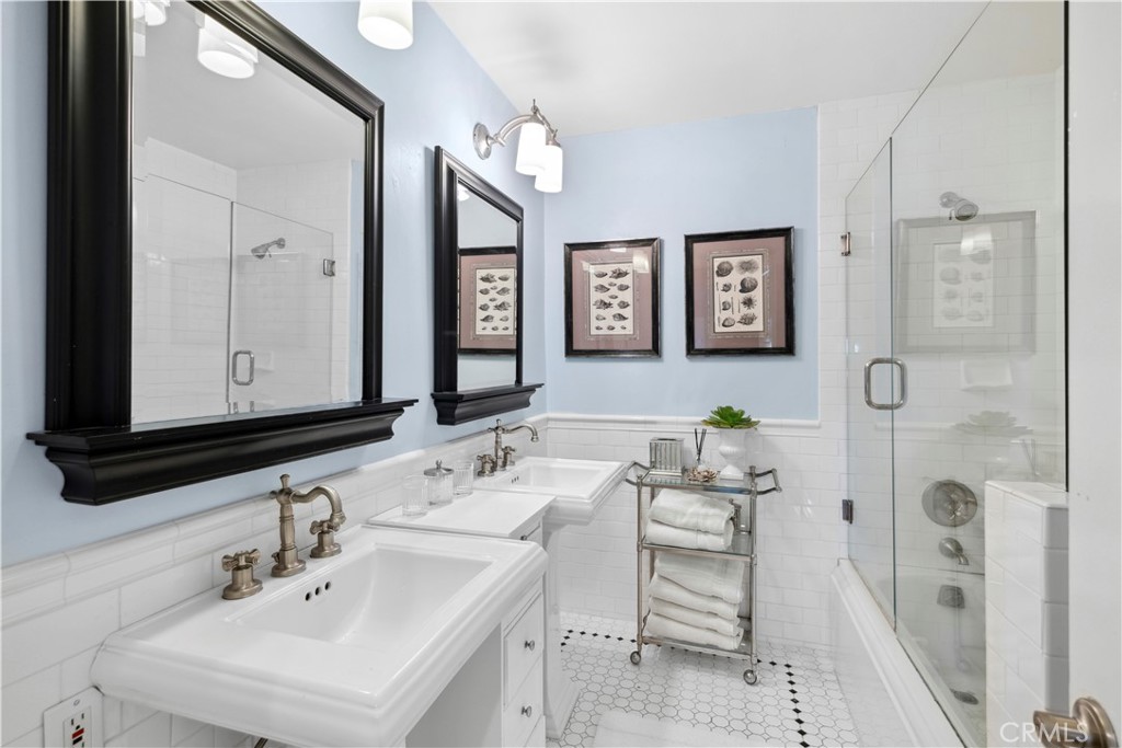 540 De Anza Drive Property Photo 14