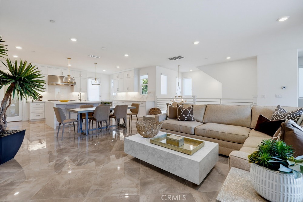 162 Bowery Property Photo 3