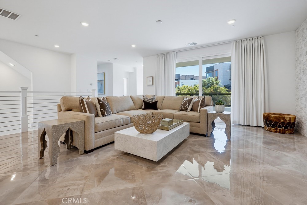 162 Bowery Property Photo 7