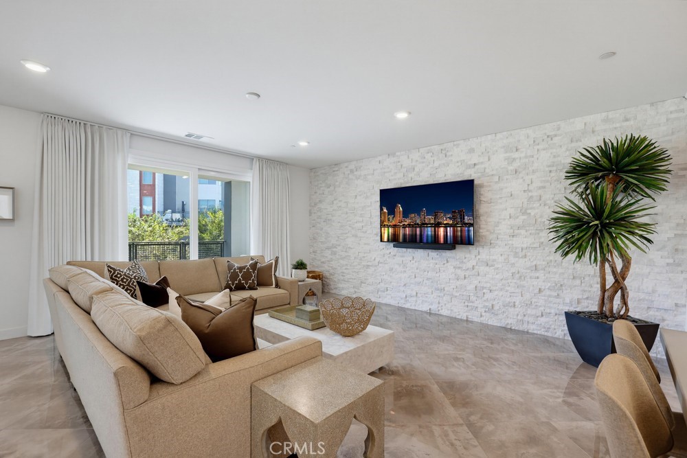 162 Bowery Property Photo 15