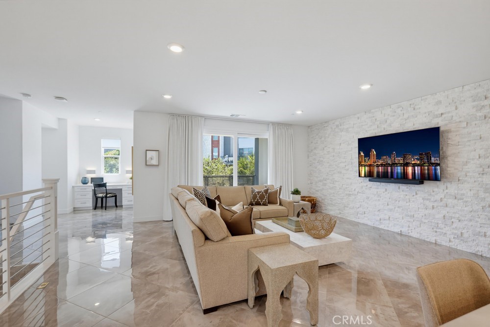 162 Bowery Property Photo 16