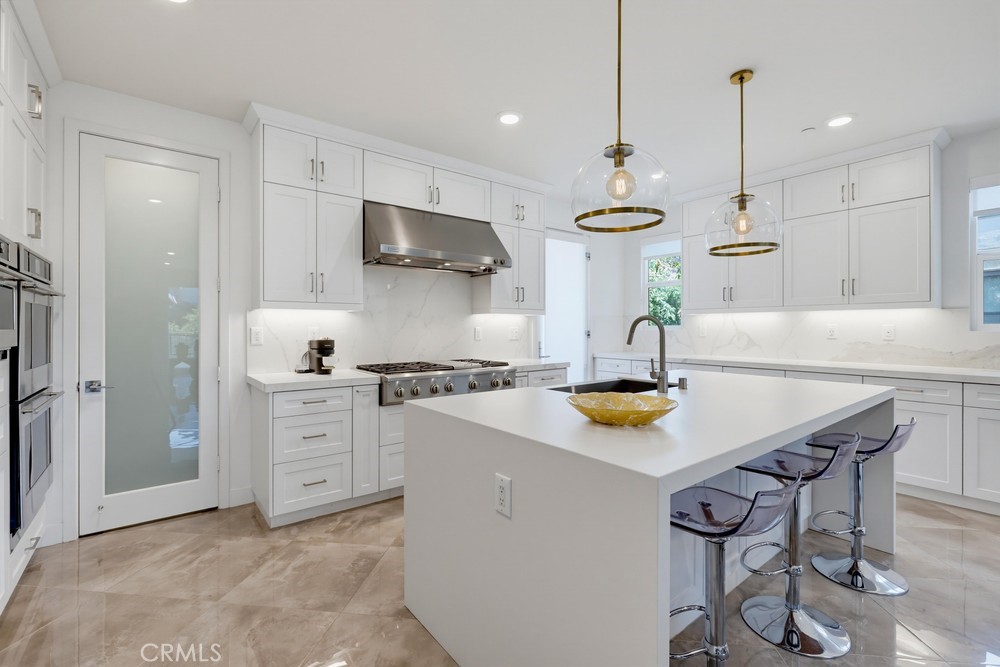 162 Bowery Property Photo 21