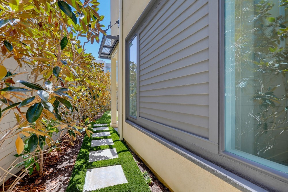 162 Bowery Property Photo 41