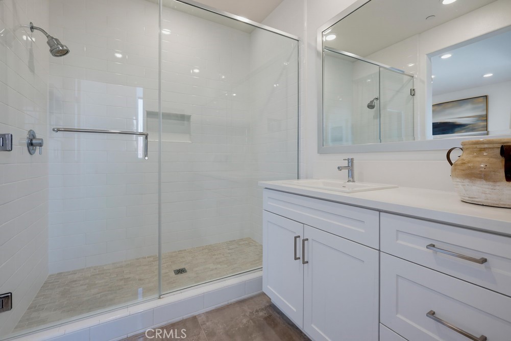 162 Bowery Property Photo 61