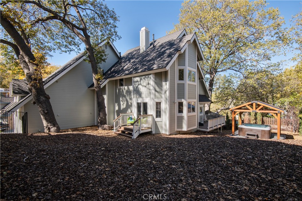 1037 Beaver Property Photo 6