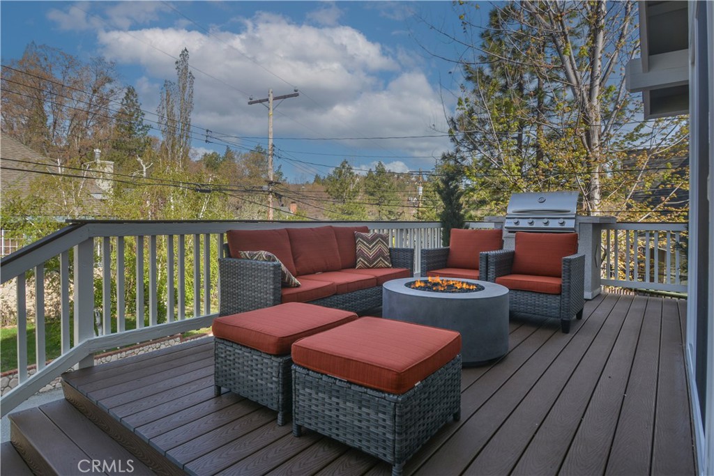 1037 Beaver Property Photo 35