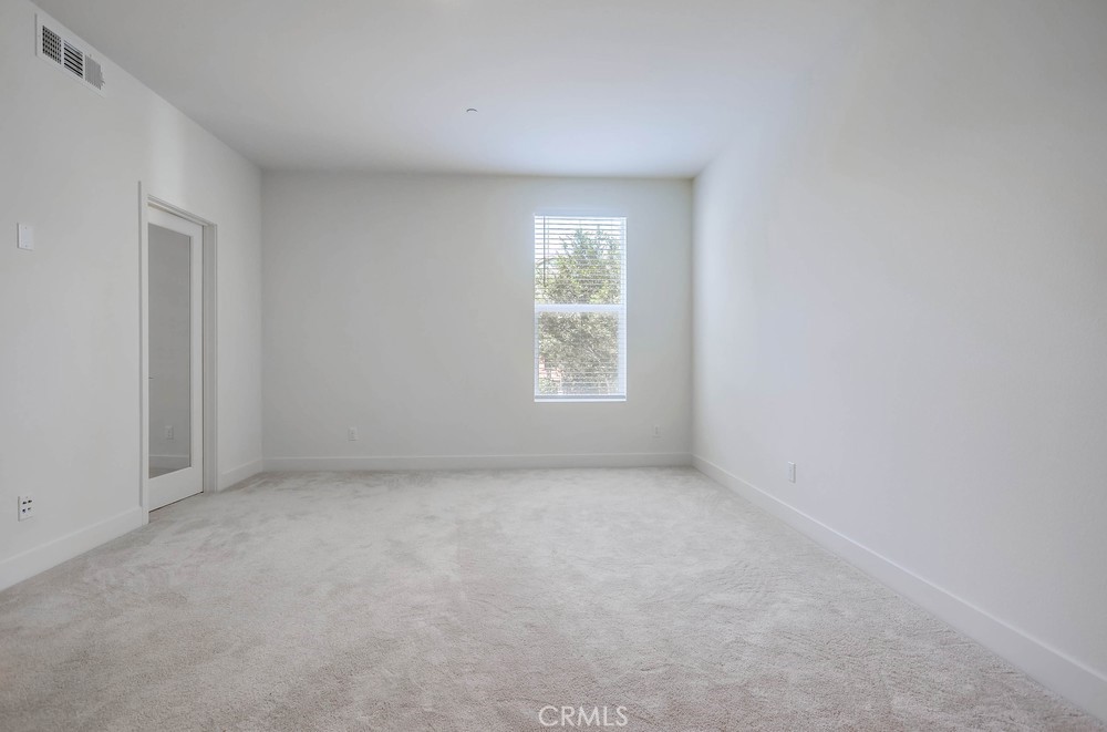 67 Lennox Property Photo 25