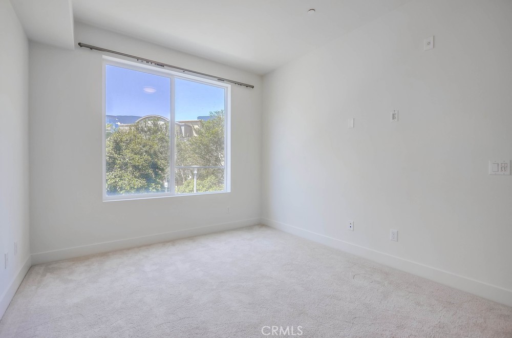 67 Lennox Property Photo 35