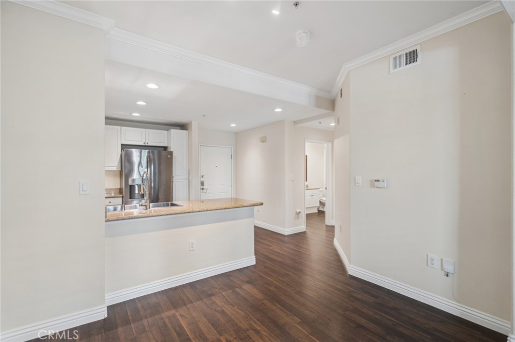 2147 Watermarke Place Property Photo 18