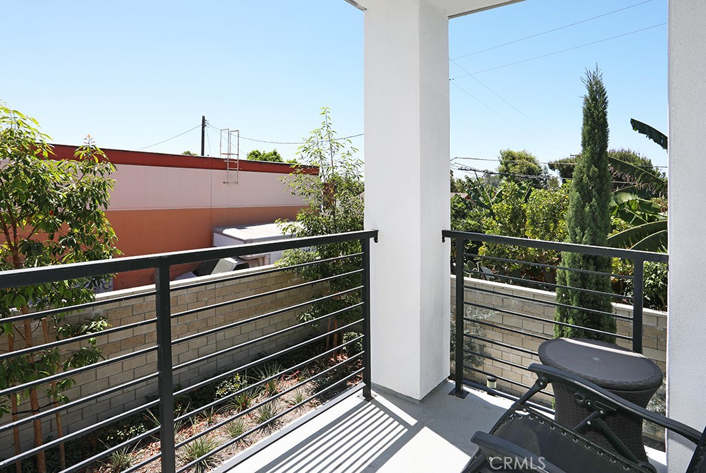 854 S Harbor Blvd Property Photo 9