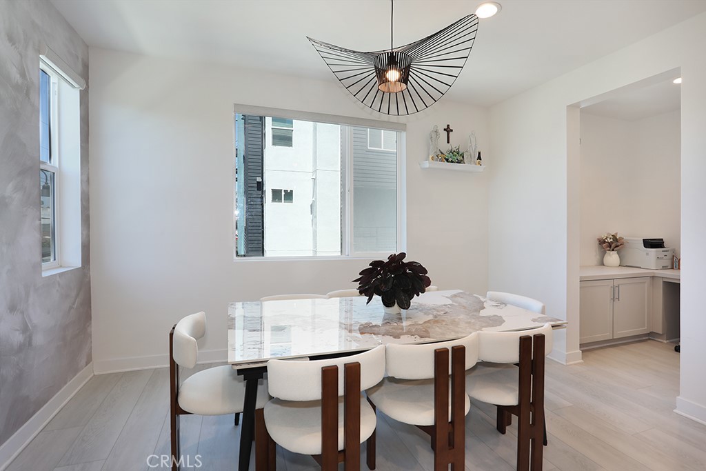 854 S Harbor Blvd Property Photo 10