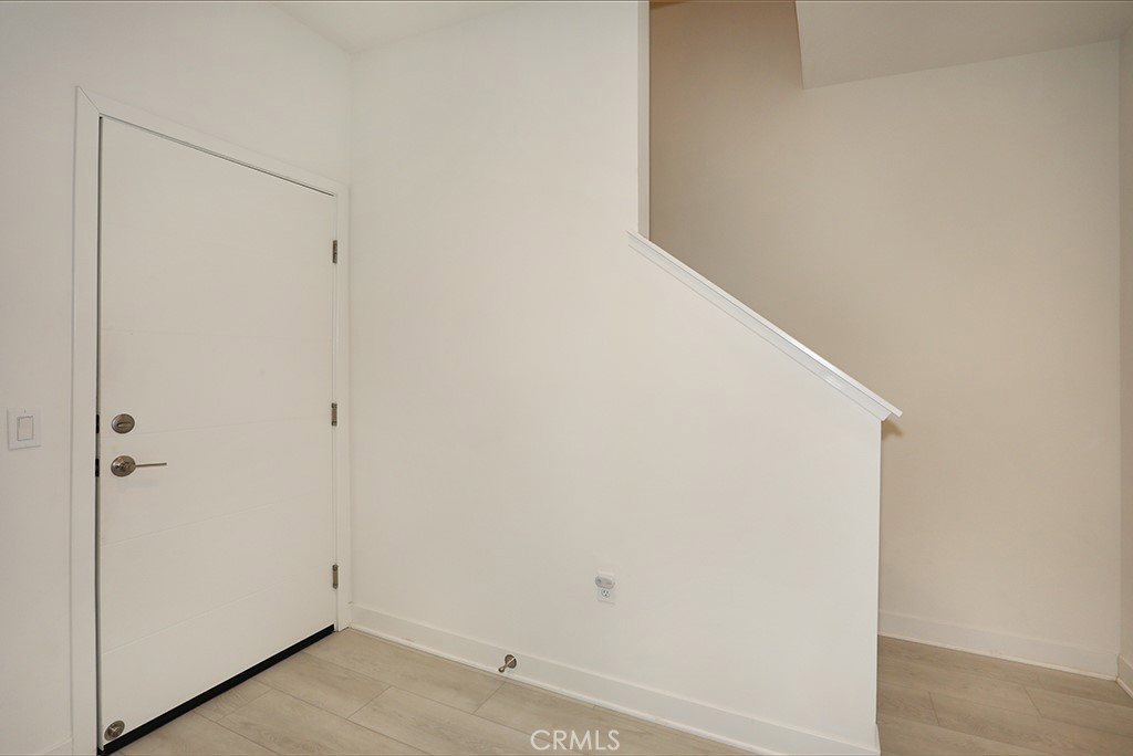 854 S Harbor Blvd Property Photo 24