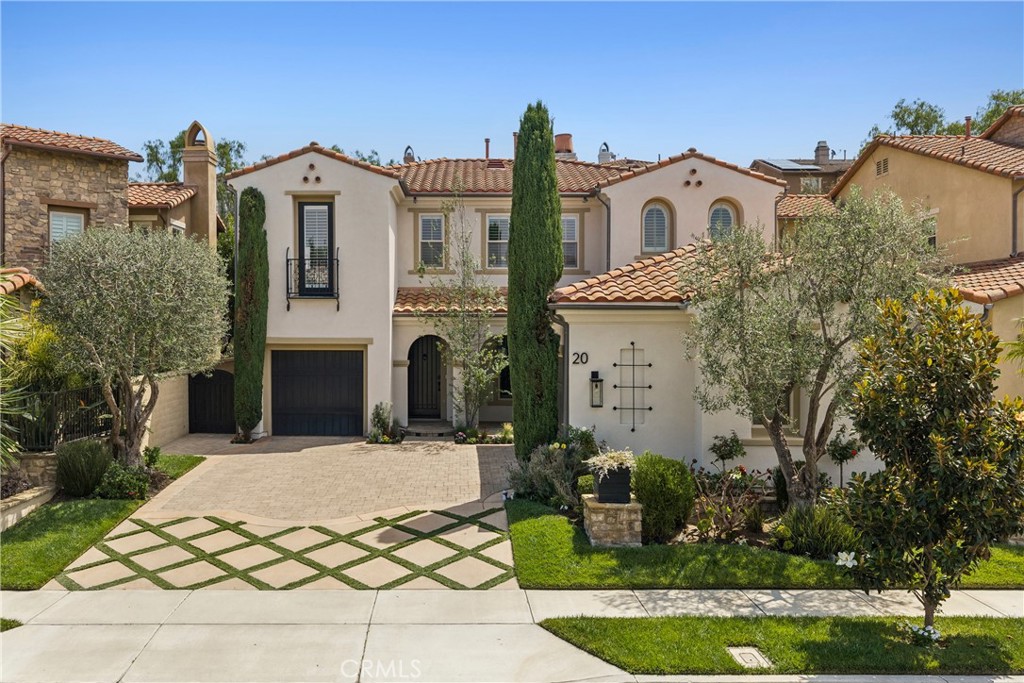 20 Via Soria Property Photo 1