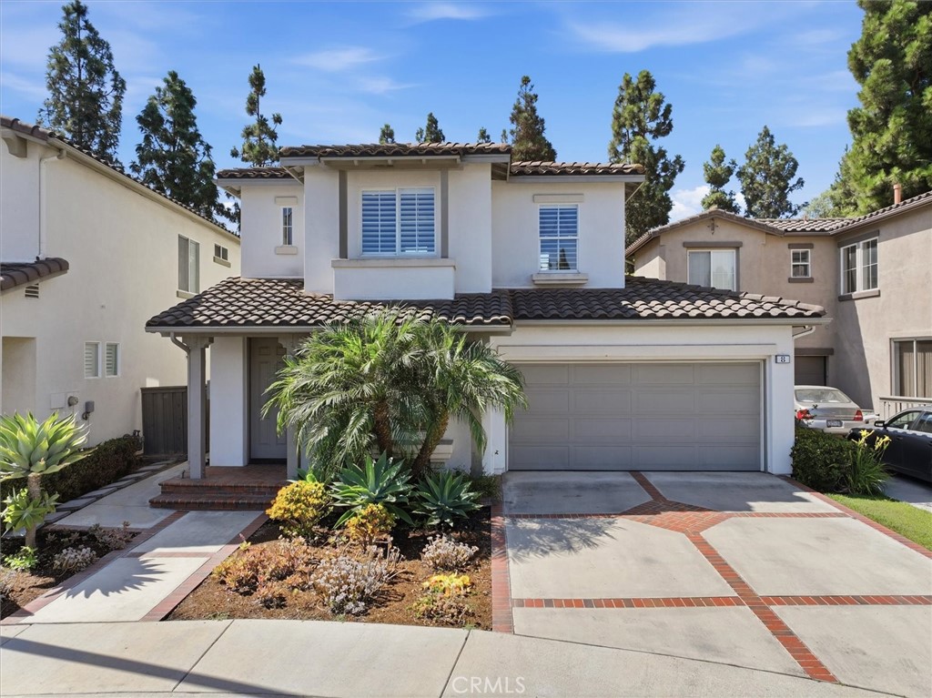 8 Dahlia Property Photo 1