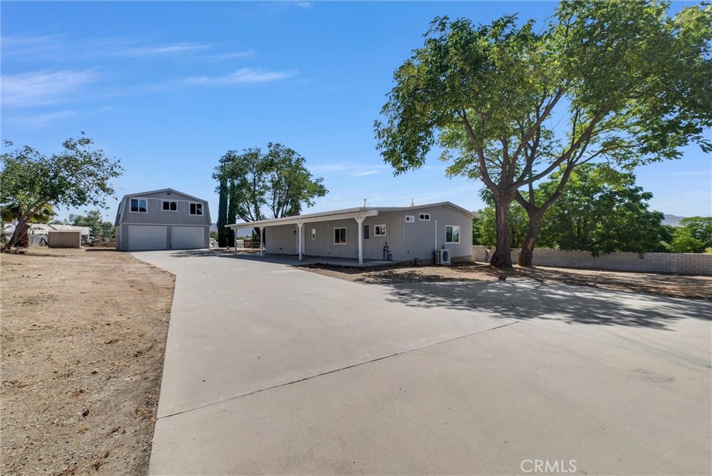 21425 Apricot Property Photo 20