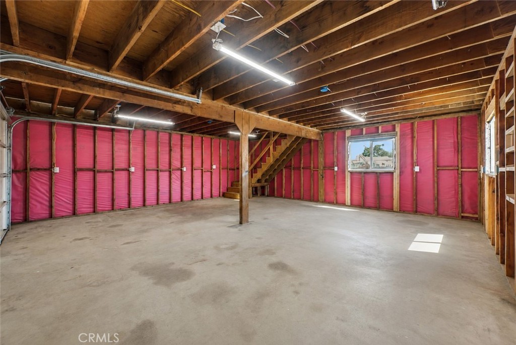 21425 Apricot Property Photo 31