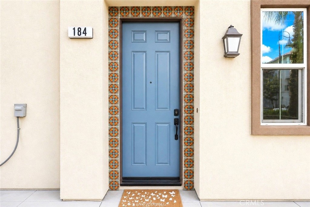 184 Royal Property Photo 6