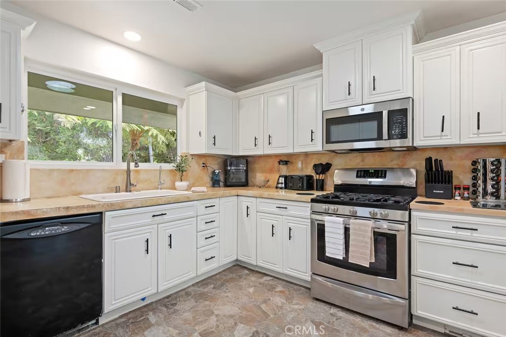 56 La Vuelta Property Photo 6