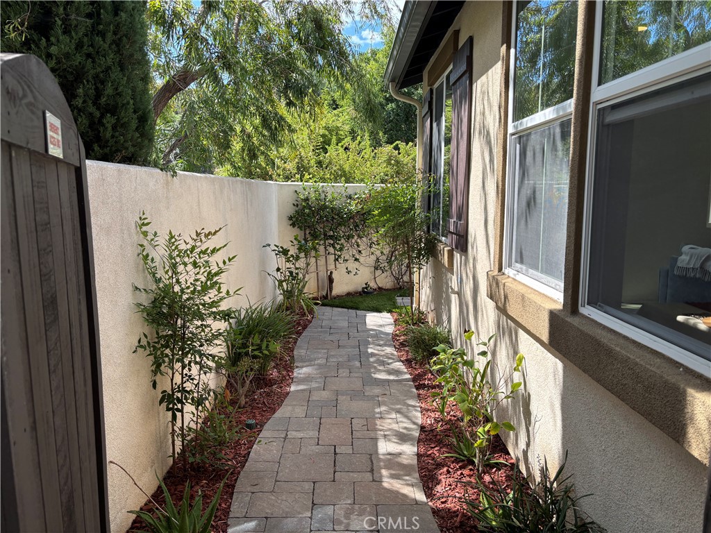 4816 E Washington Property Photo 7