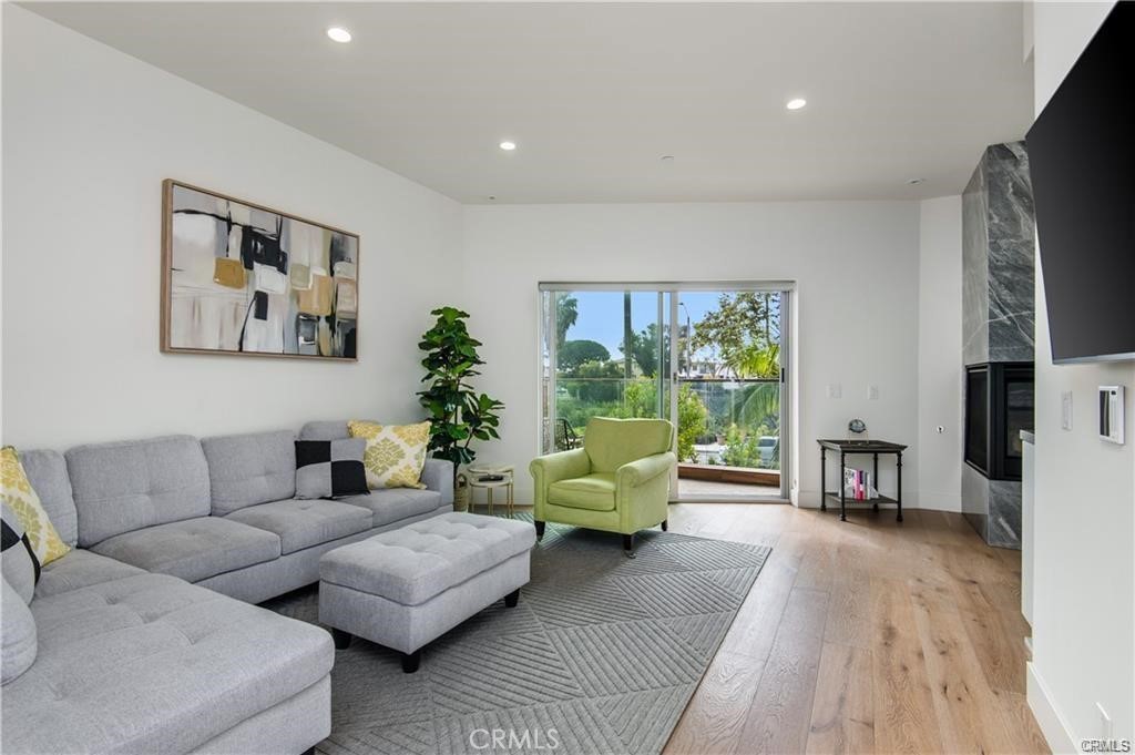 3920 E Coast Highway Property Photo 12