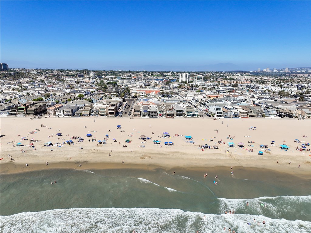 3010 W Oceanfront Upper 
