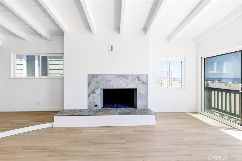 3010 W Oceanfront Upper 