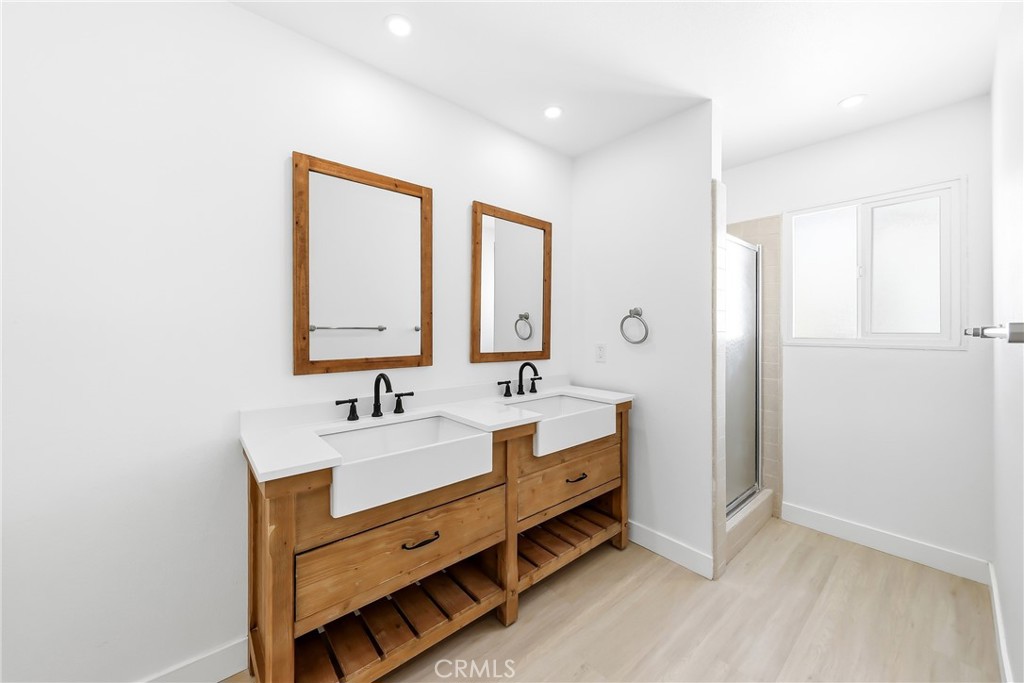 3010 W Oceanfront Upper 