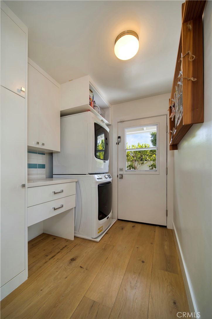 927 Bellis Street Property Photo 27