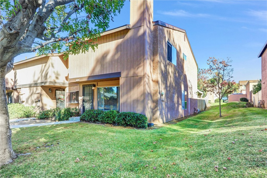 122 Tamarisk Property Photo 4