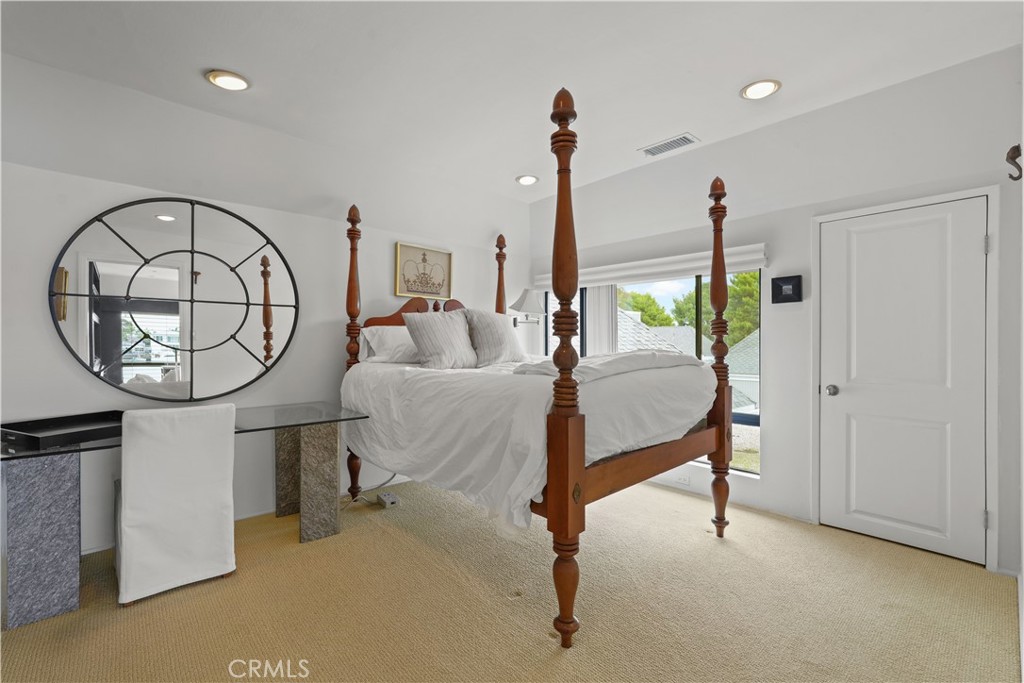 16445 Wimbledon Property Photo 17