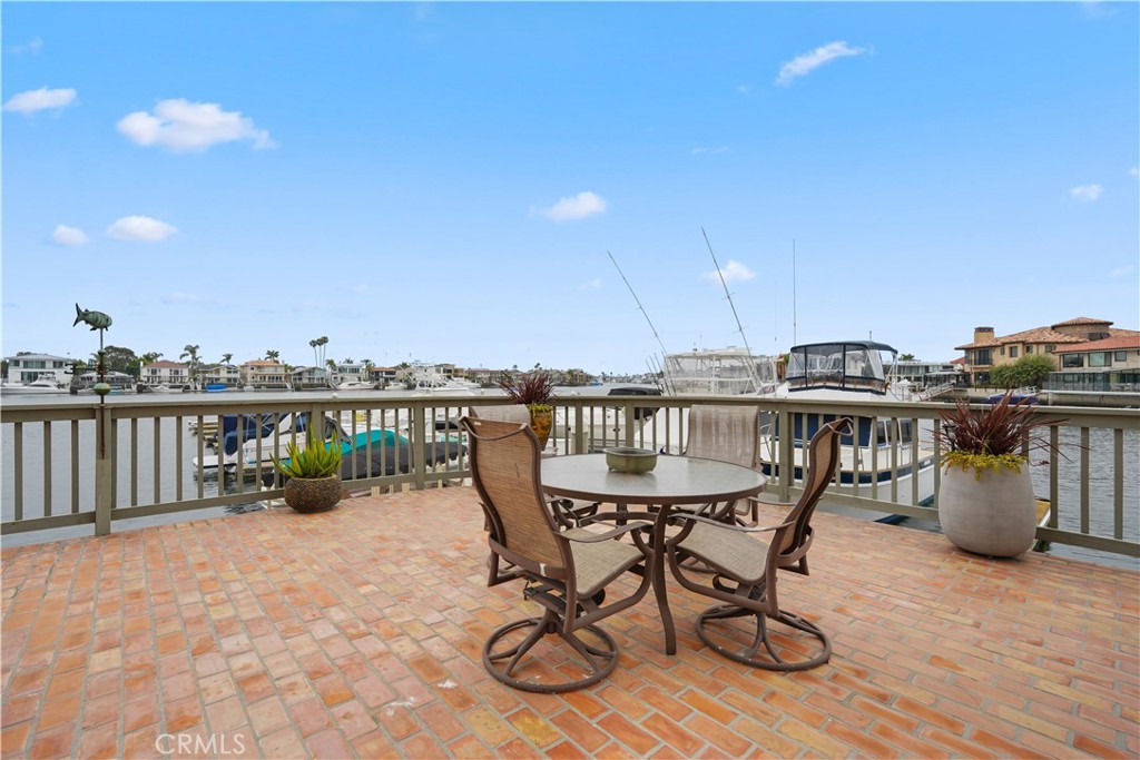 16445 Wimbledon Property Photo 22