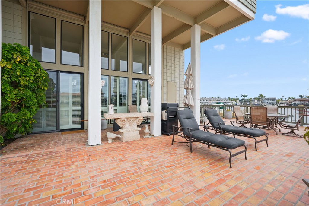 16445 Wimbledon Property Photo 24