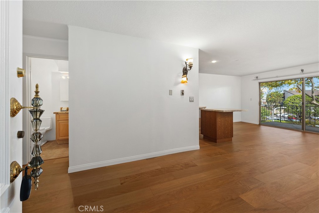200 Mcneil 215 Property Photo 5