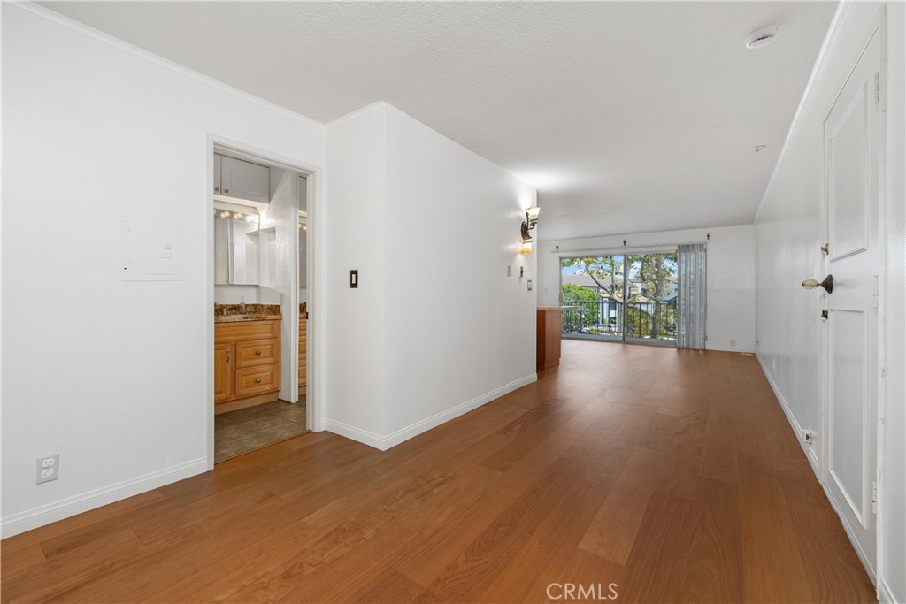 200 Mcneil 215 Property Photo 6