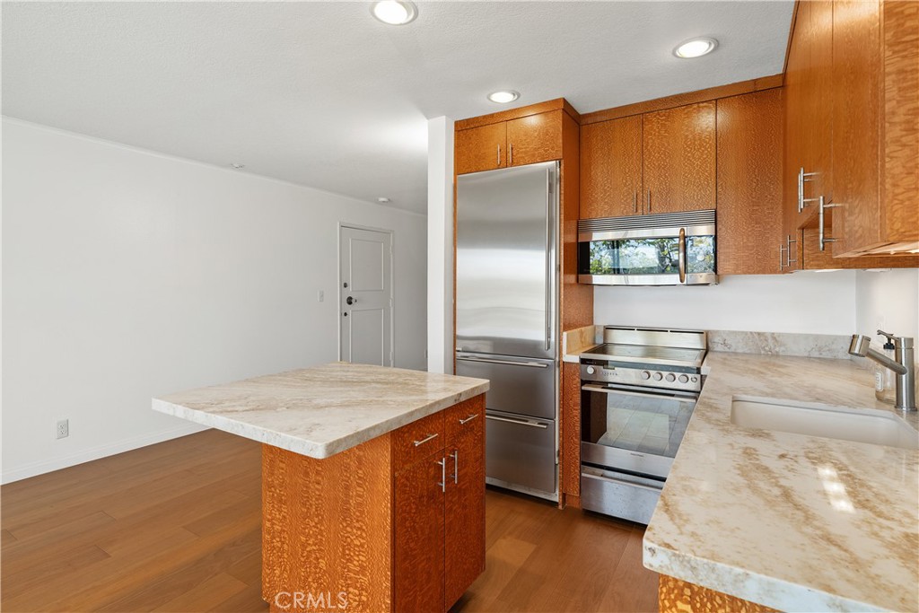 200 Mcneil 215 Property Photo 8